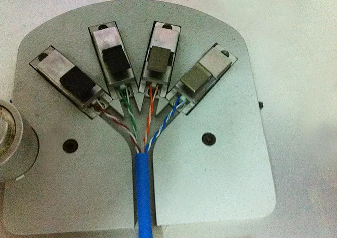 Network analyzer connection